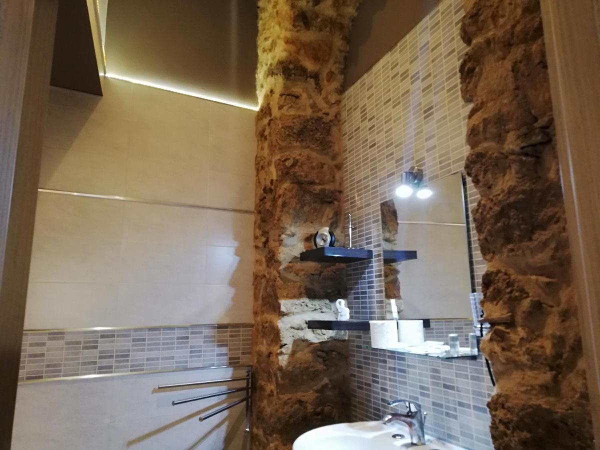 فندق Palazzo Sant'Elia كالتاجيروني المظهر الخارجي الصورة
